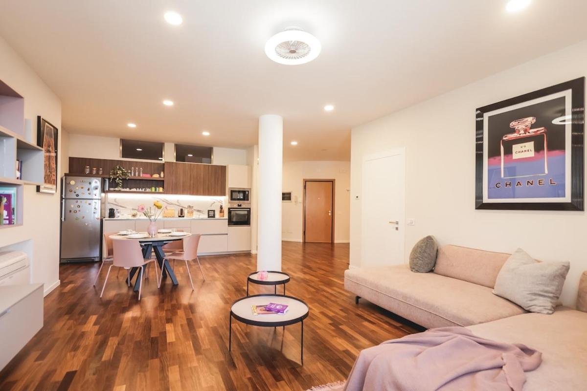 Camelialoft Bed & Breakfast ซานมารีโน ภายนอก รูปภาพ